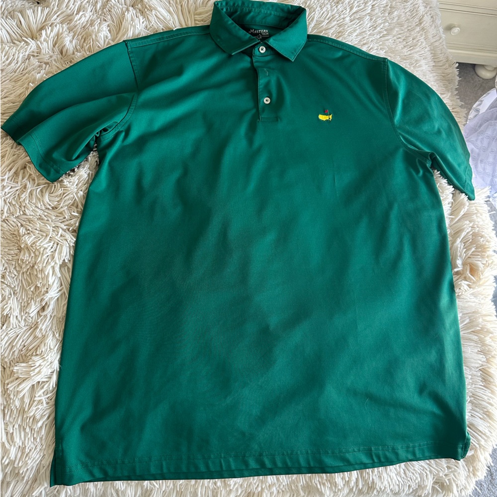 Men’s green masters polo